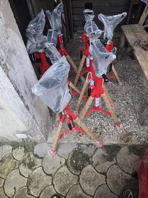 V Head Rigid Pipe Stand