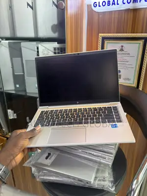 Laptop HP EliteBook 840 G8 8GB Intel Core i5 SSD 256GB