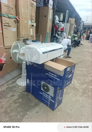High Quality MAXI Inverter Air-Conditioner 1.5hp.