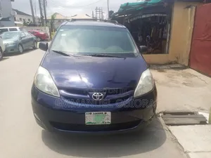Toyota Sienna LE AWD 2006 Blue