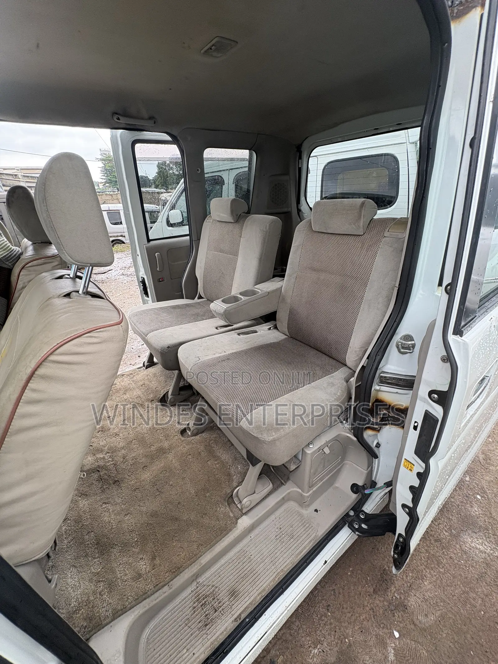 Suzuki Every 2015 White
