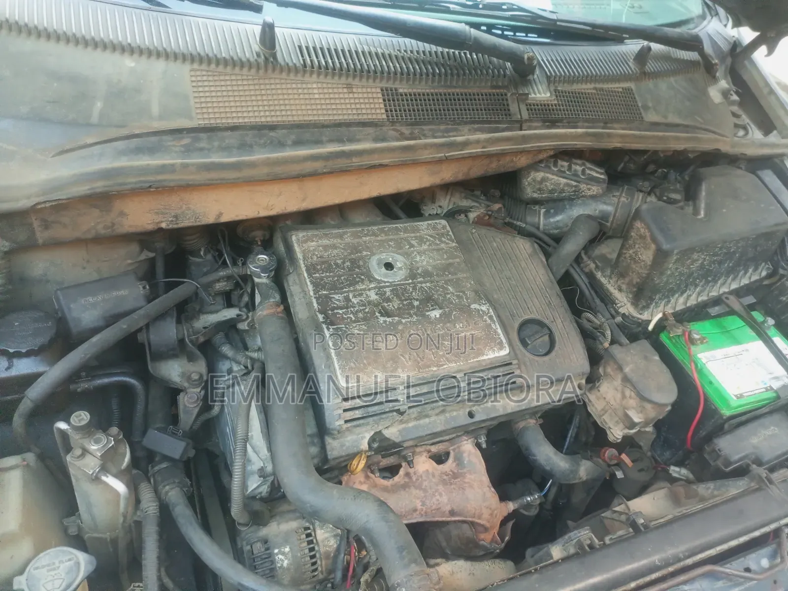 Toyota Sienna LE & 1 hatch 2000 Blue