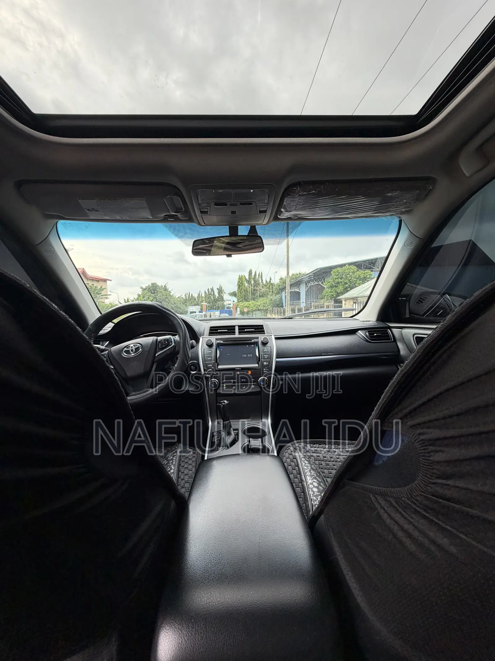 Toyota Camry 2016 White