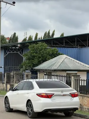 Toyota Camry 2016 White