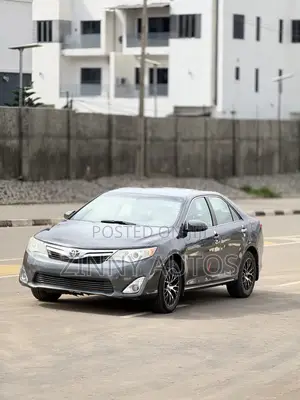 Toyota Camry 2013 Gray