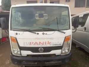 Nissan Cabstar Pickup Truck 2004 White