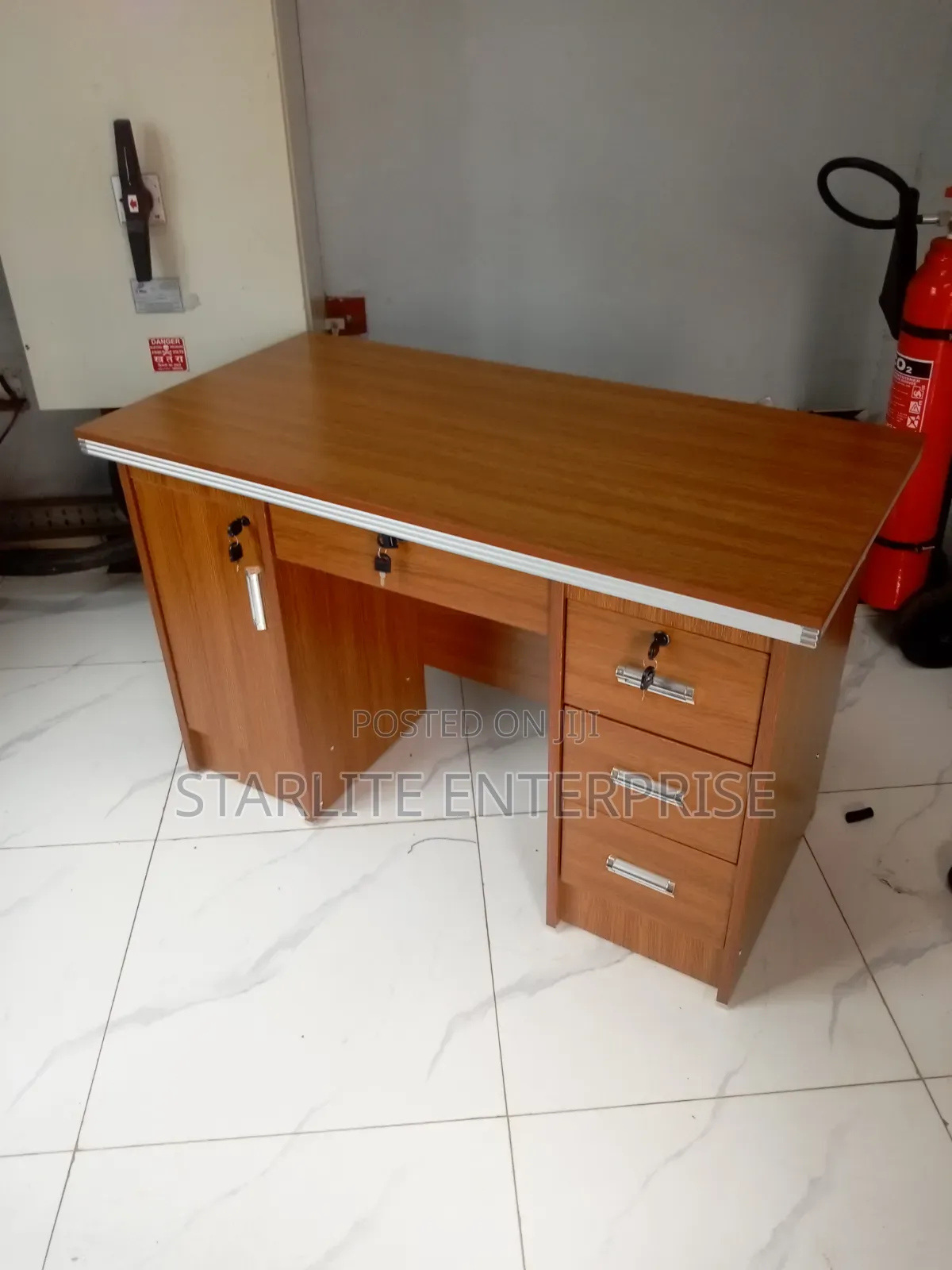 Office Table Set