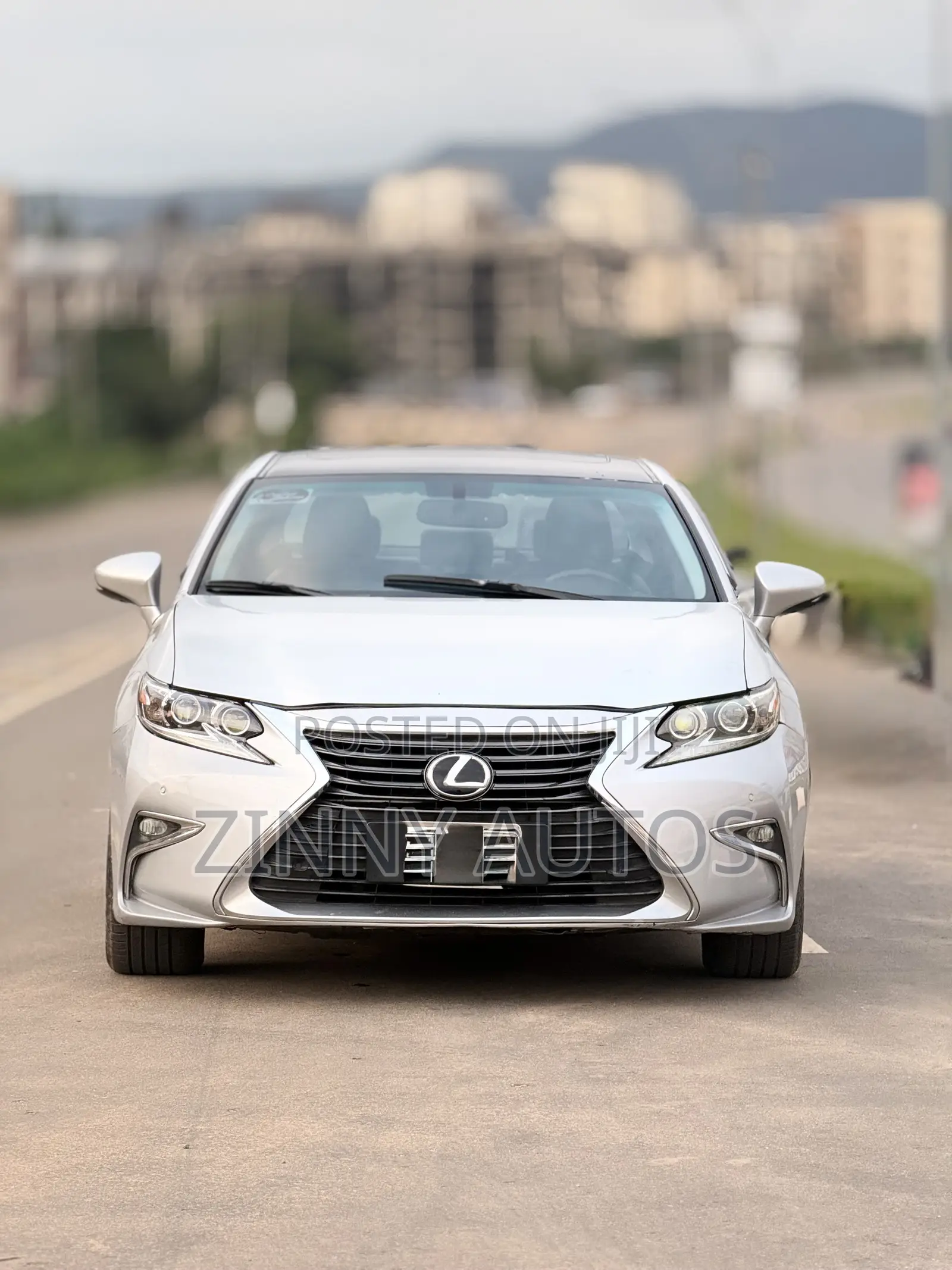 Lexus ES 2014 Silver