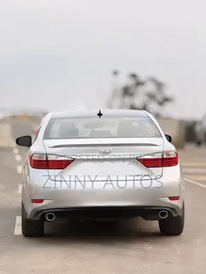 Lexus ES 2014 Silver