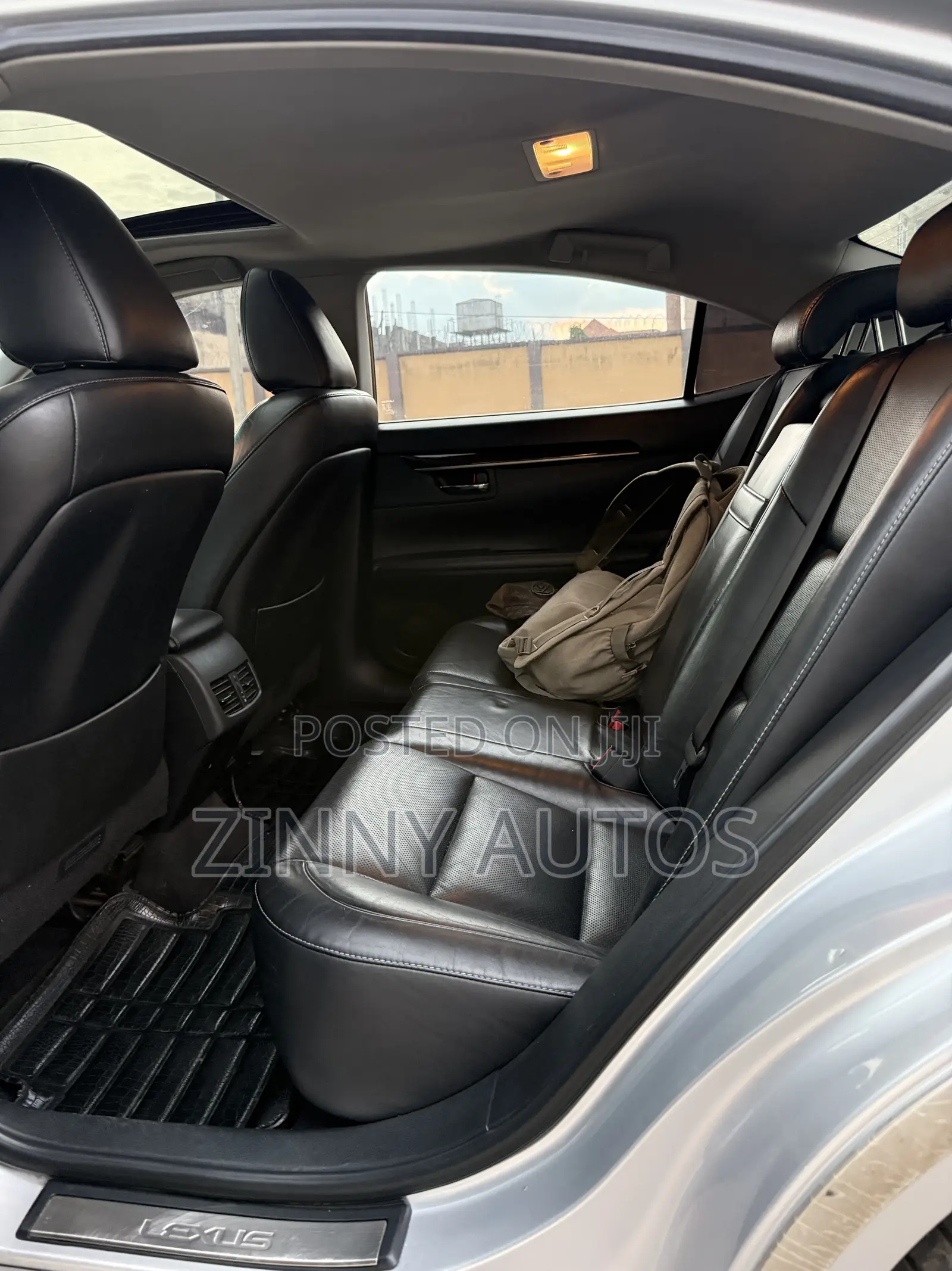 Lexus ES 2014 Silver