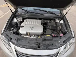 Lexus ES 2014 Silver