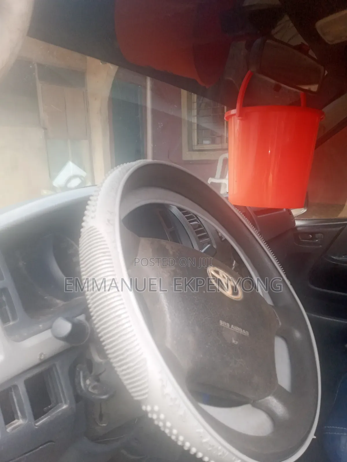 Toyota HiAce 2008 White