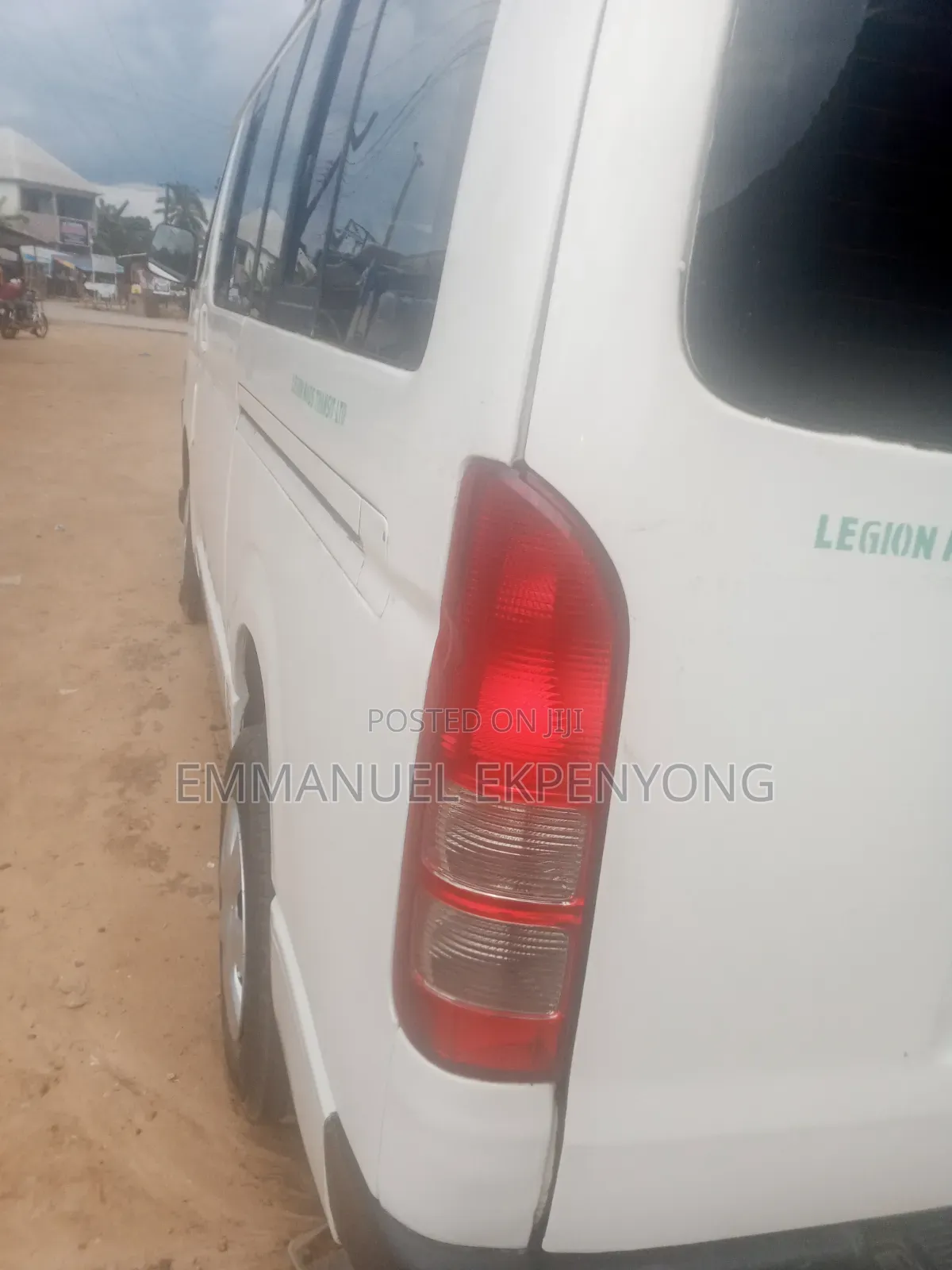 Toyota HiAce 2008 White