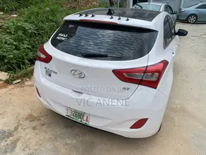 Hyundai Elantra Sport PZEV 4dr Sedan (2.0L 4cyl 6A) 2014 White