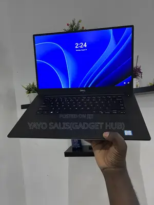 Laptop Dell Precision 5520 16GB Intel Core i7 SSD 256GB