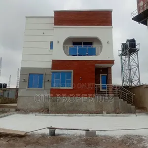 3bdrm Duplex in Kubwa for sale
