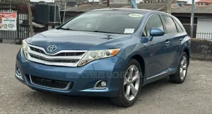 Toyota Venza 2010 Blue