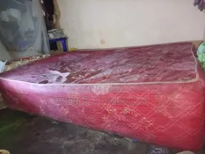 Mattress (Bed)