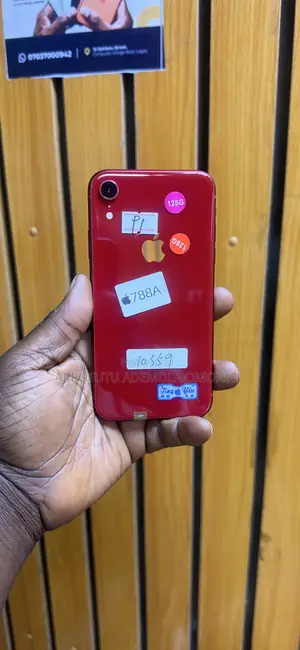 Apple iPhone XR 128 GB Red