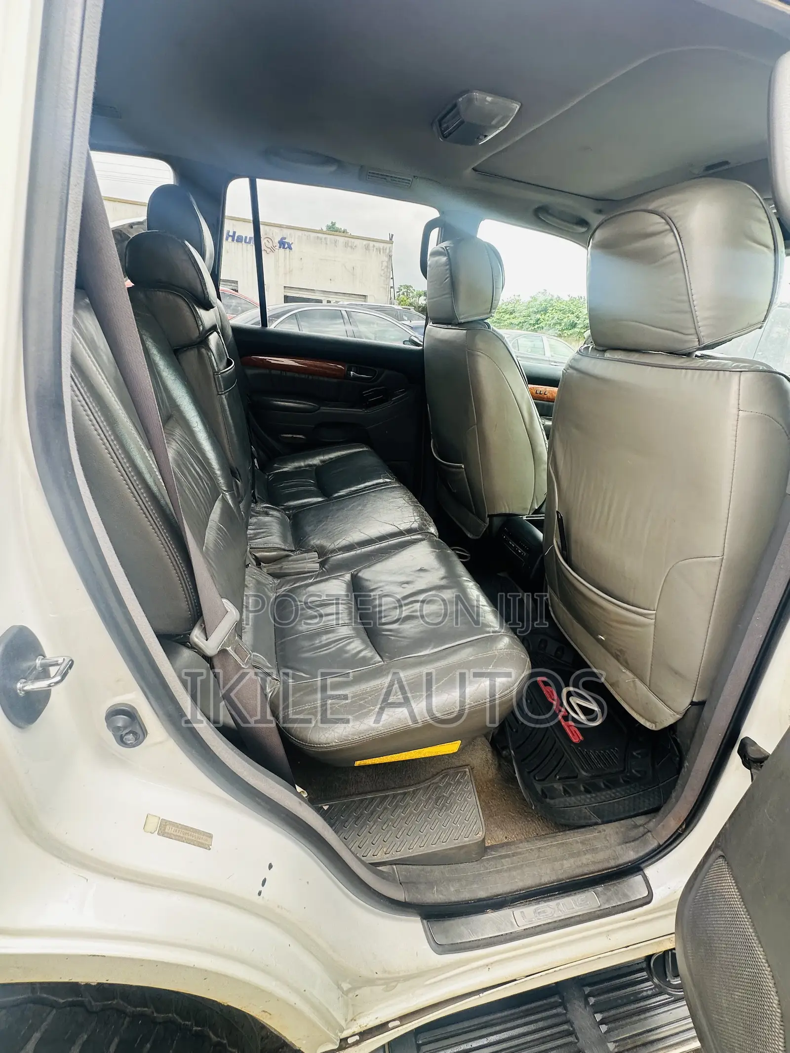 Lexus GX 470 Sport Utility 2005 White