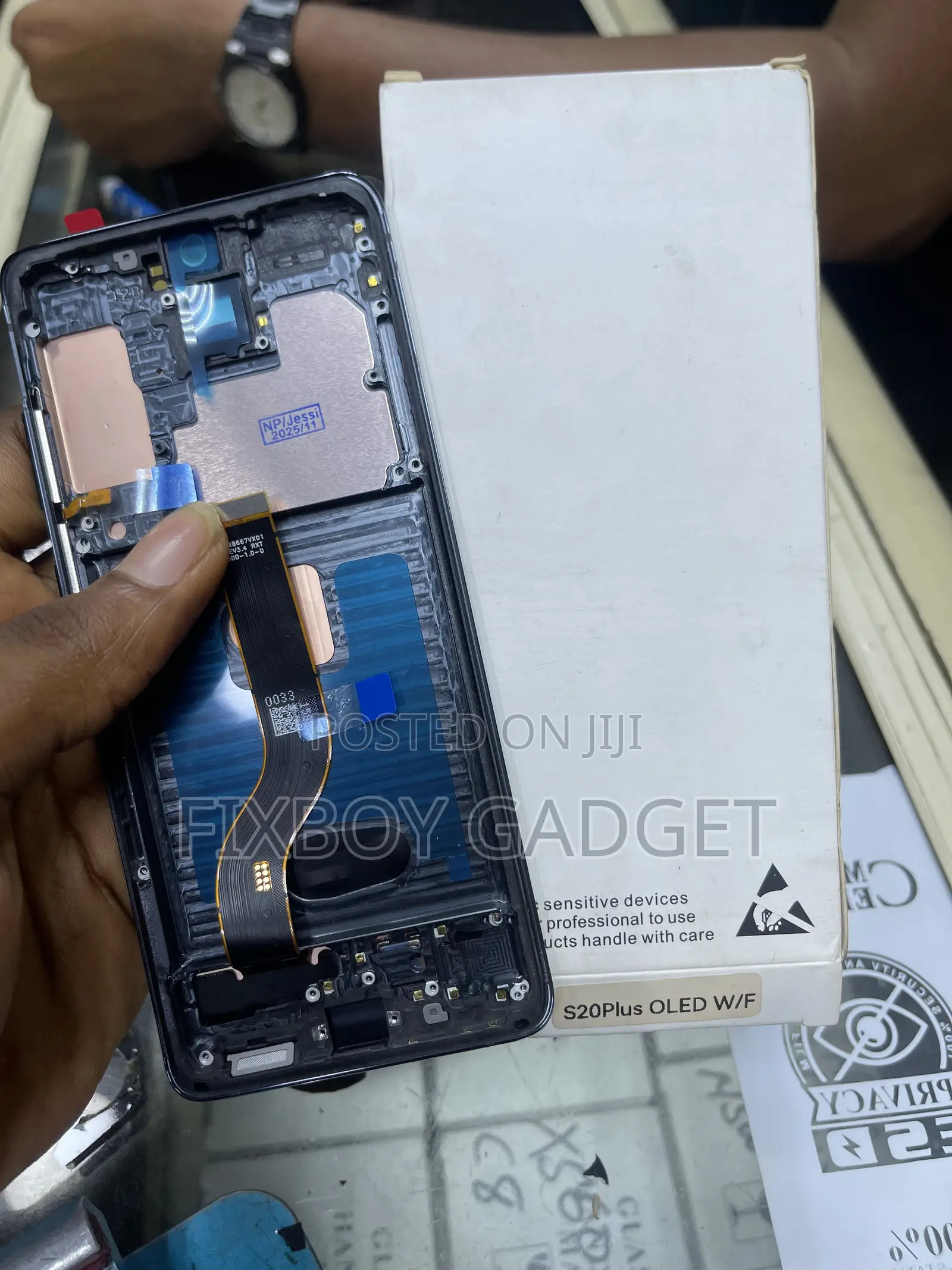 Original Samsung Galaxy S20 Plus Replacement Screen