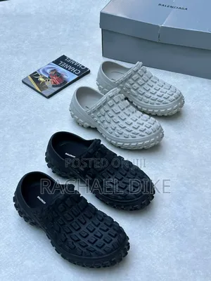 Luxury Balenciaga Mule Slip