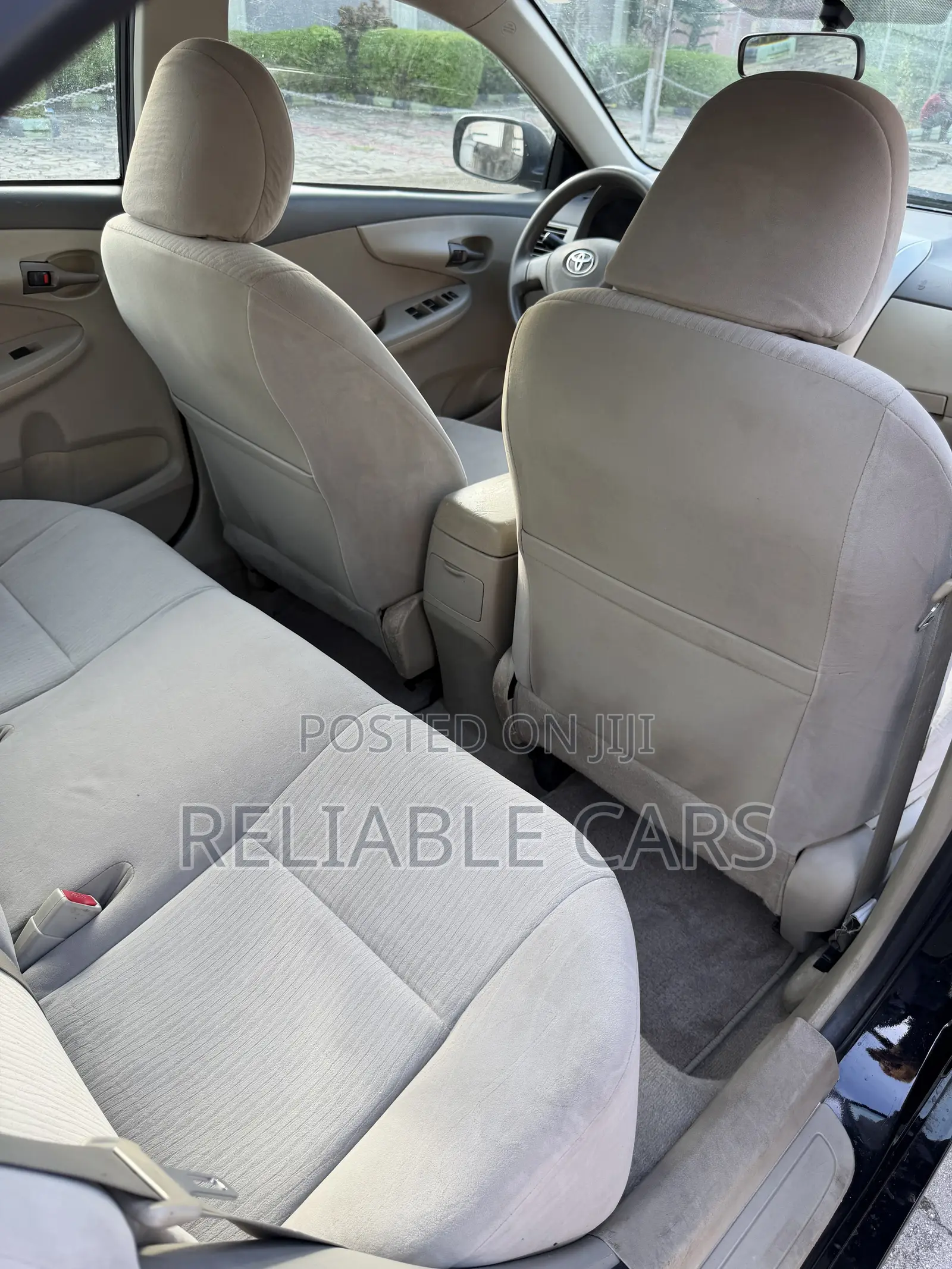 Toyota Corolla 2010 Black
