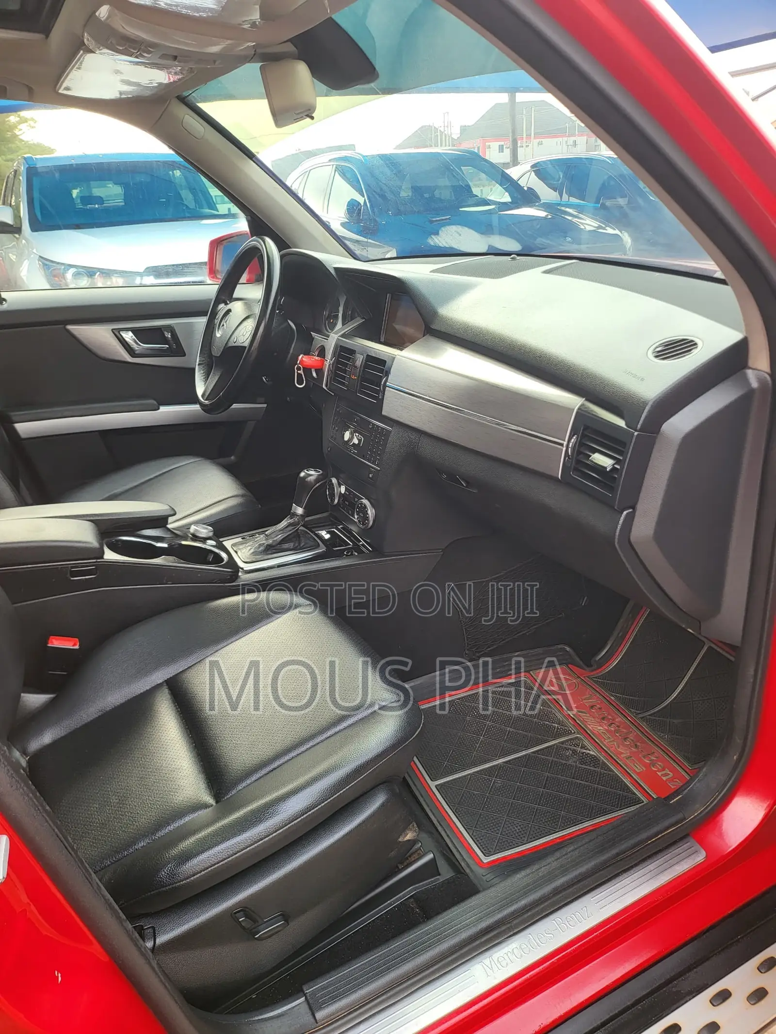 Mercedes-Benz GLK-Class 350 4MATIC 2011 Red