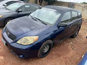 Toyota Matrix Hatchback AWD (1.8L 4cyl 4A) 2006 Blue