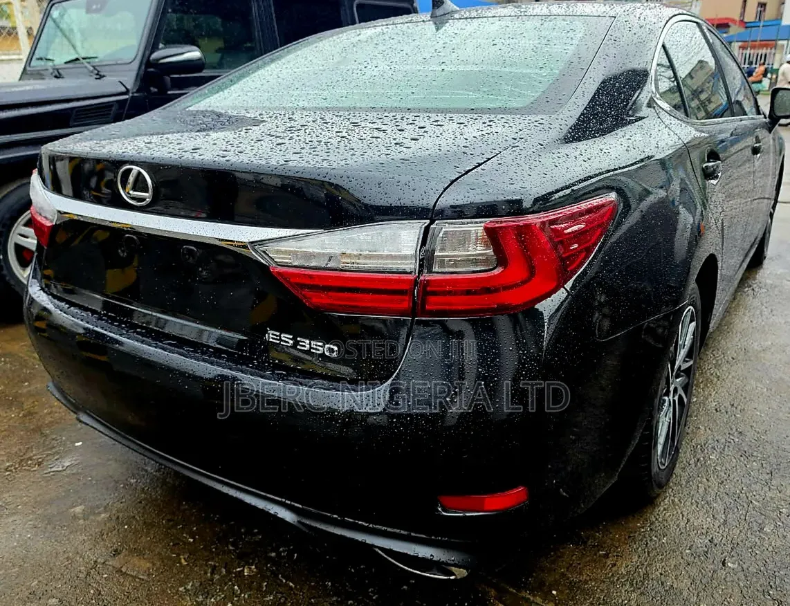 Lexus ES 2017 Black