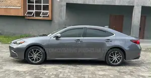 Lexus ES 350 FWD 2016 Gray