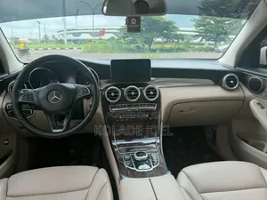 Mercedes-Benz GLC-Class 2018 White