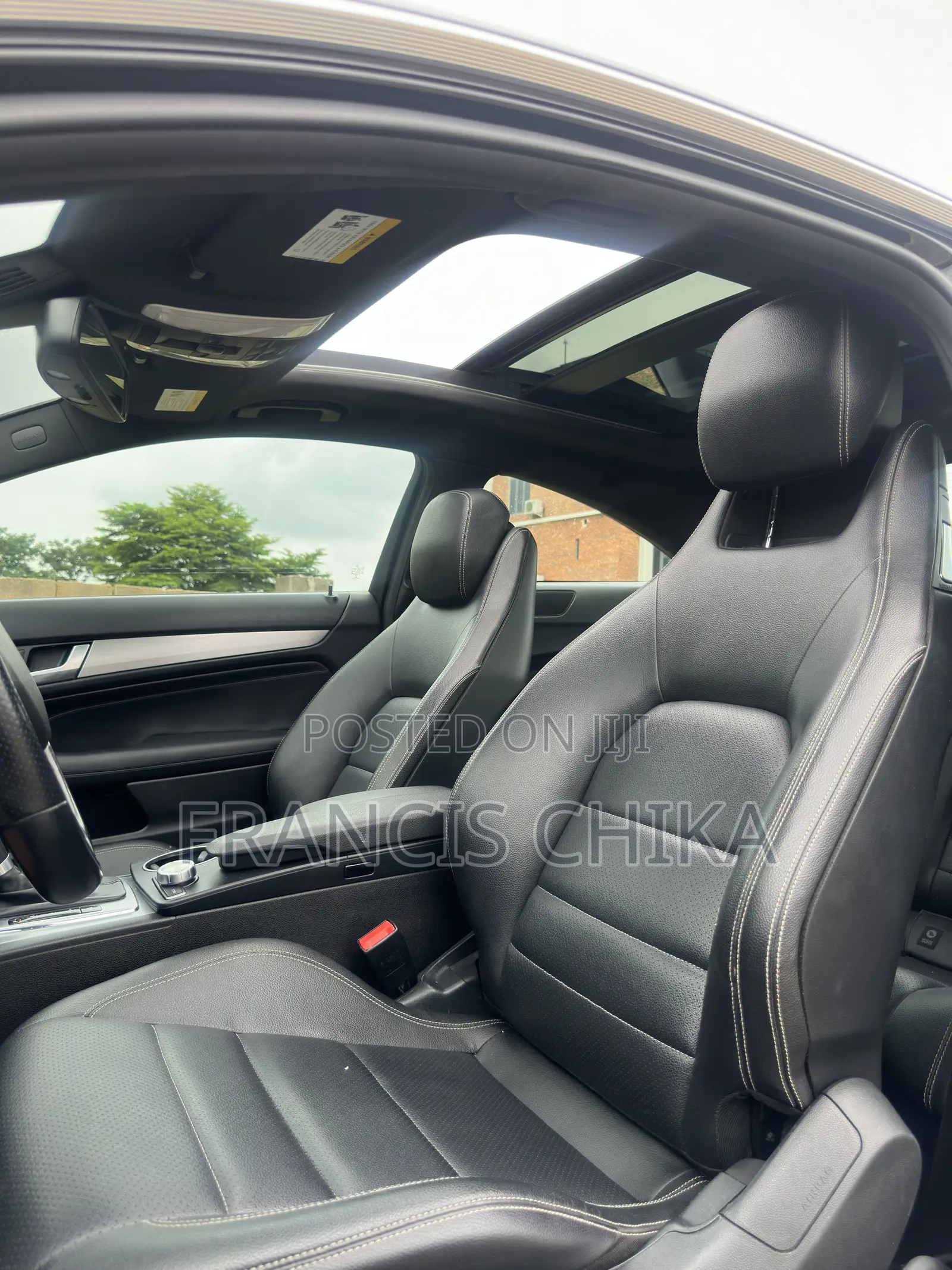 Mercedes-Benz C350 2014 Black