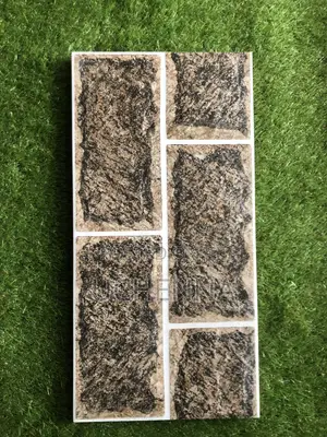 25x50cm Crack Wall for Outside Pillar, Wall and Fence Belting