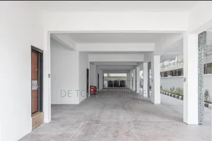 4bdrm Duplex in Chevron Lekki for sale