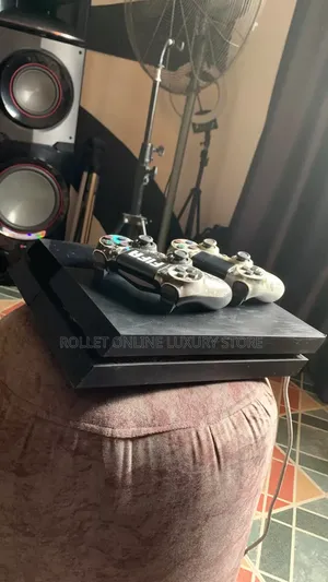 PlayStation 4