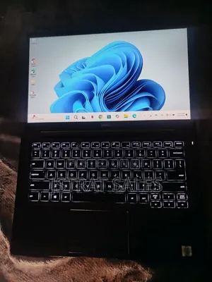 Laptop Dell Latitude 7400 8GB Intel Core i5 SSD 256GB