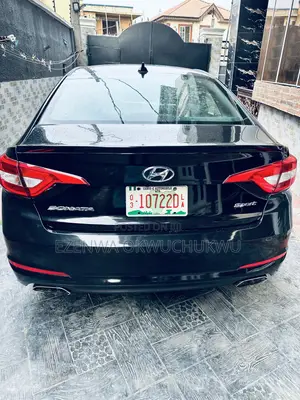 Hyundai Sonata Sport Sedan FWD (2.4L 4cyl 6A) 2017 Black