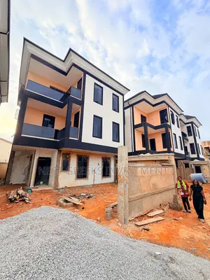 6bdrm Duplex in Magodo for sale