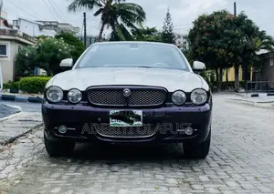 Jaguar XJ 4.2 Super V8 Automatic 2009 Brown