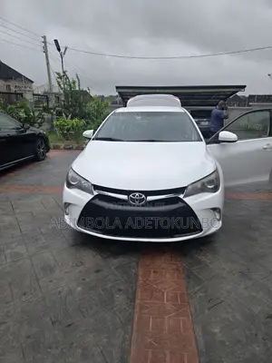 Toyota Camry 2015 White
