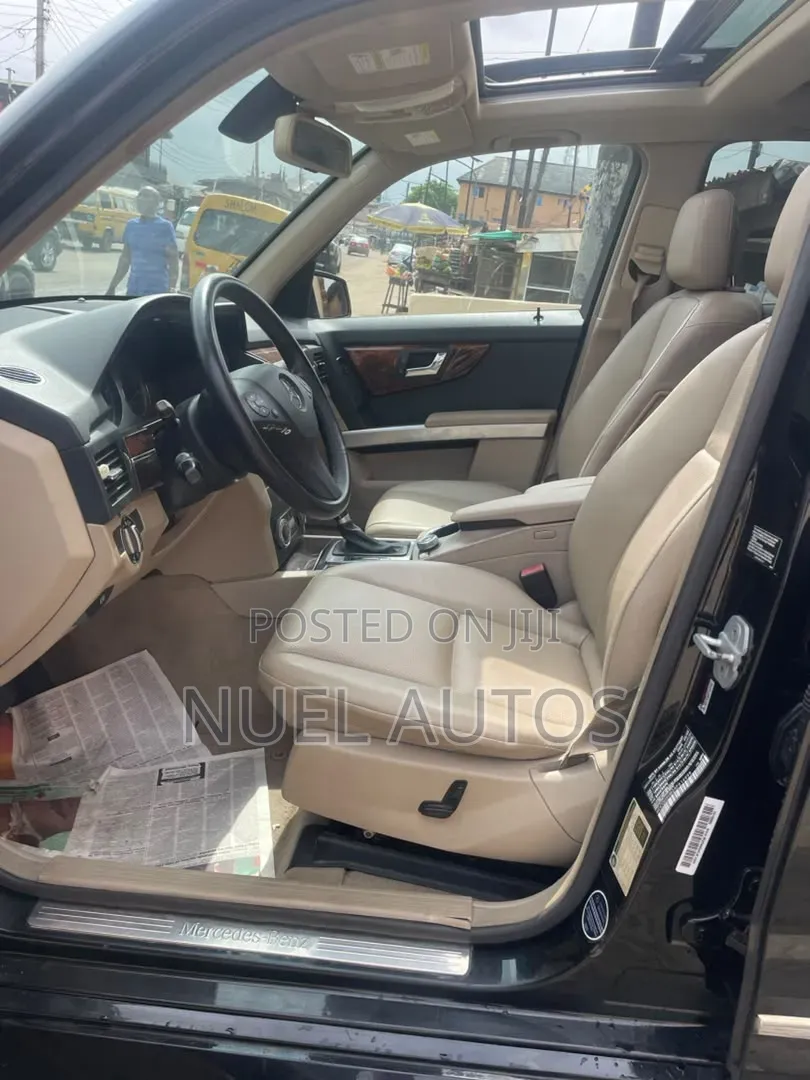 Mercedes-Benz GLK-Class 2010 Black
