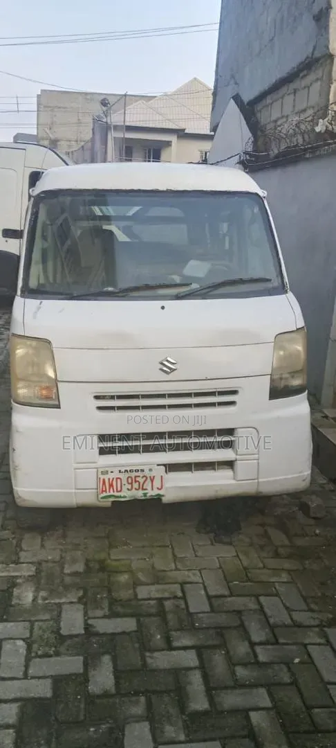 Suzuki APV Minibus 2006 White
