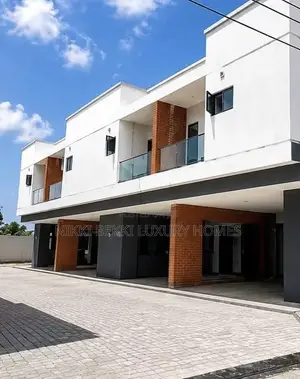 3bdrm Duplex in Landgate Homes, Ajah for sale