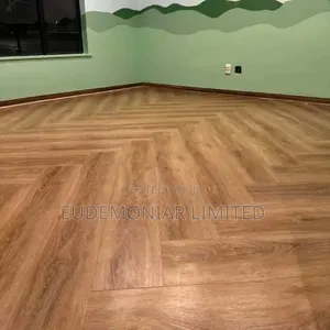 Click-Lock SPC Flooring Installation