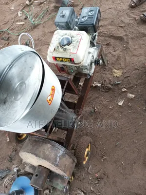 Pounding Machine