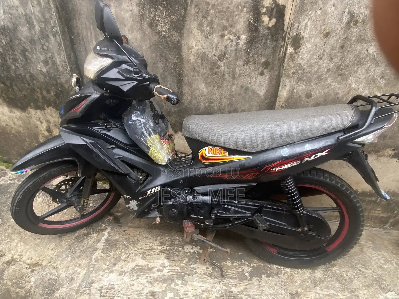 TVS Neo NX 2021 Black