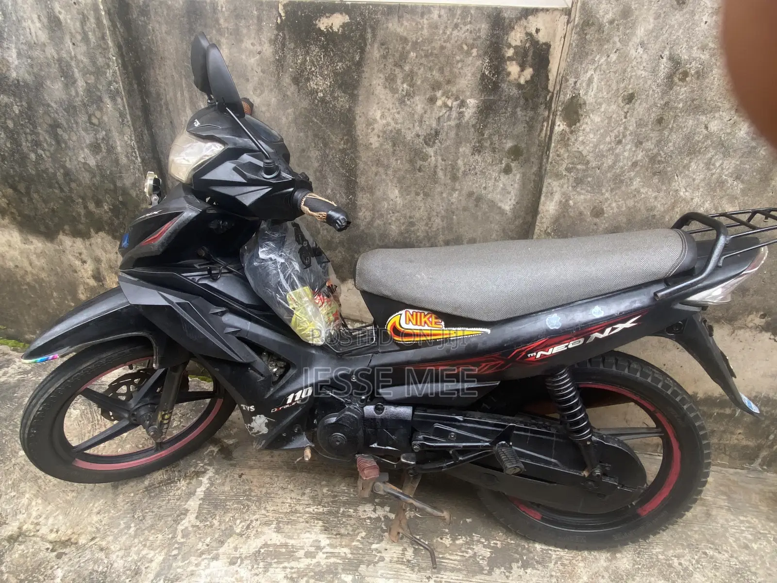 TVS Neo NX 2021 Black