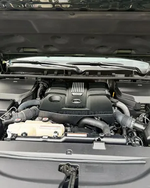 Lexus LX 600 2022 Green