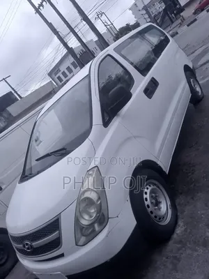 Hyundai H1 2008 White
